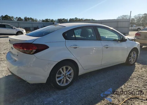 2017 Kia Forte Lx z USA, uszkodzony, nr VIN 3KPFL4A75HE011874